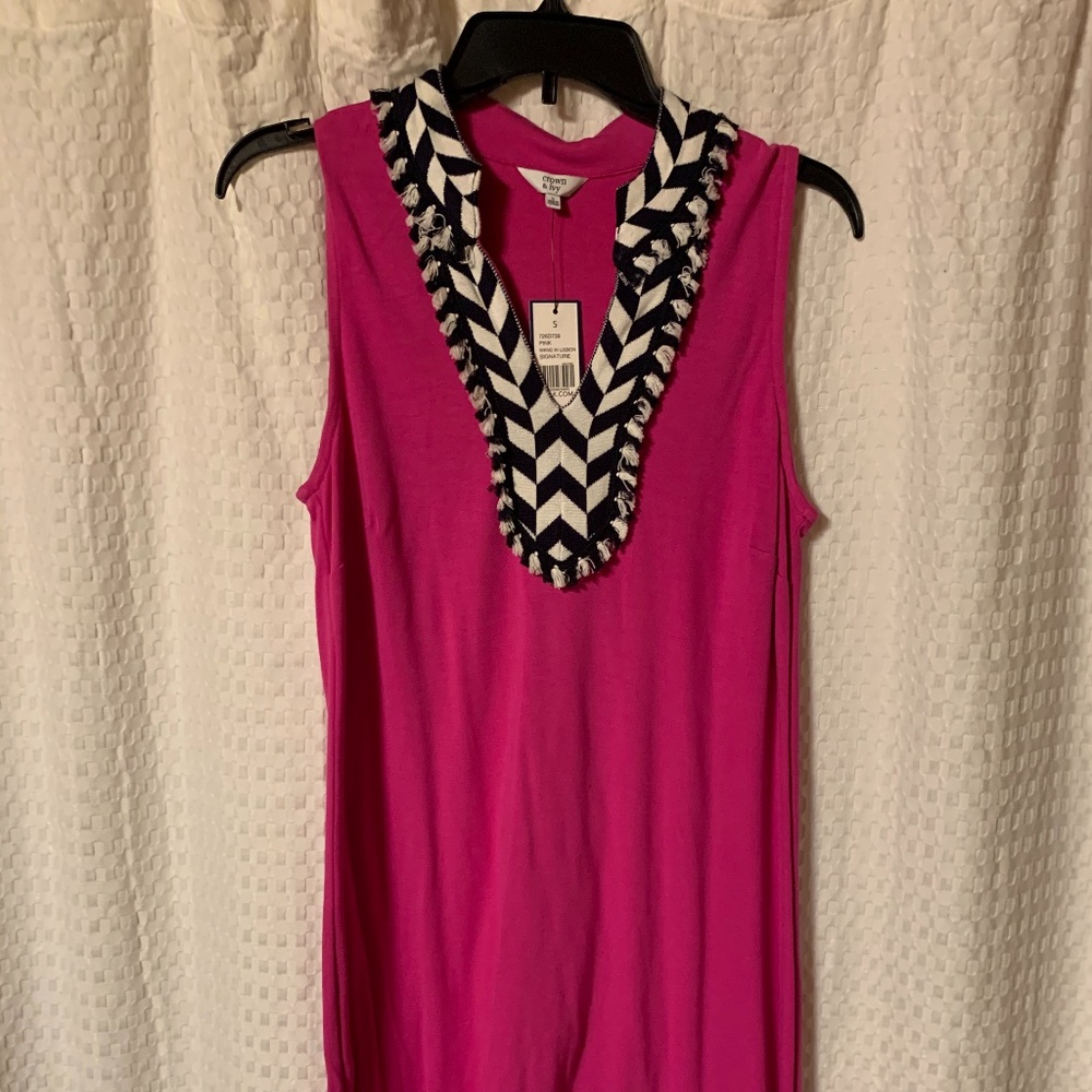 Crown & Ivy Pink dress